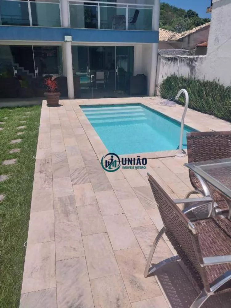 Casa, 3 quartos, 205 m² - Foto 13
