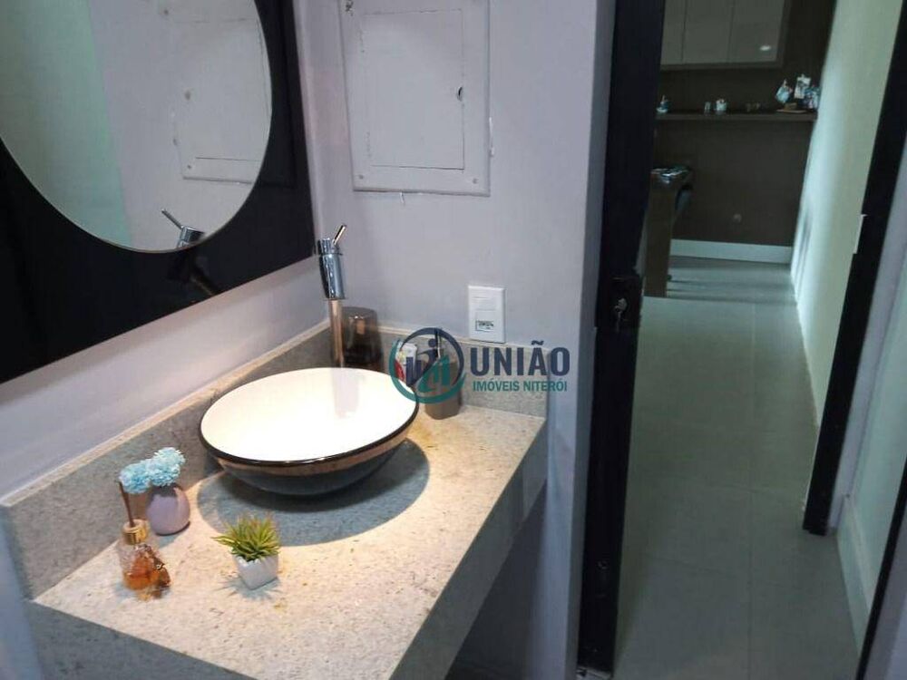 Casa, 3 quartos, 205 m² - Foto 4