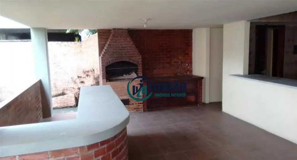 Casa, 4 quartos, 377 m² - Foto 2