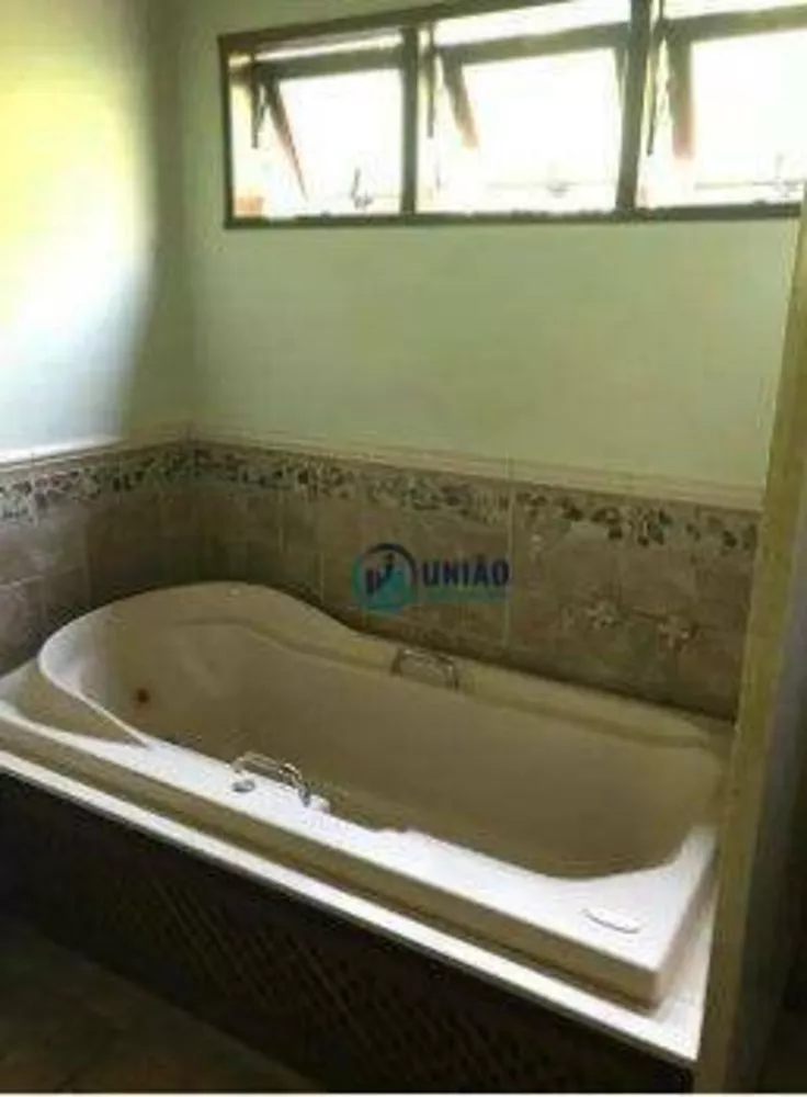 Casa, 3 quartos, 257 m² - Foto 14