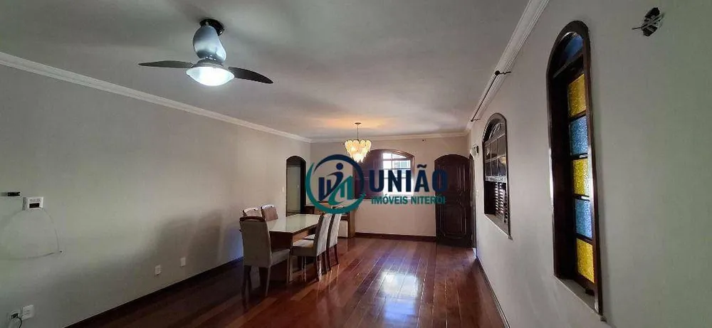 Casa, 4 quartos, 320 m² - Foto 14
