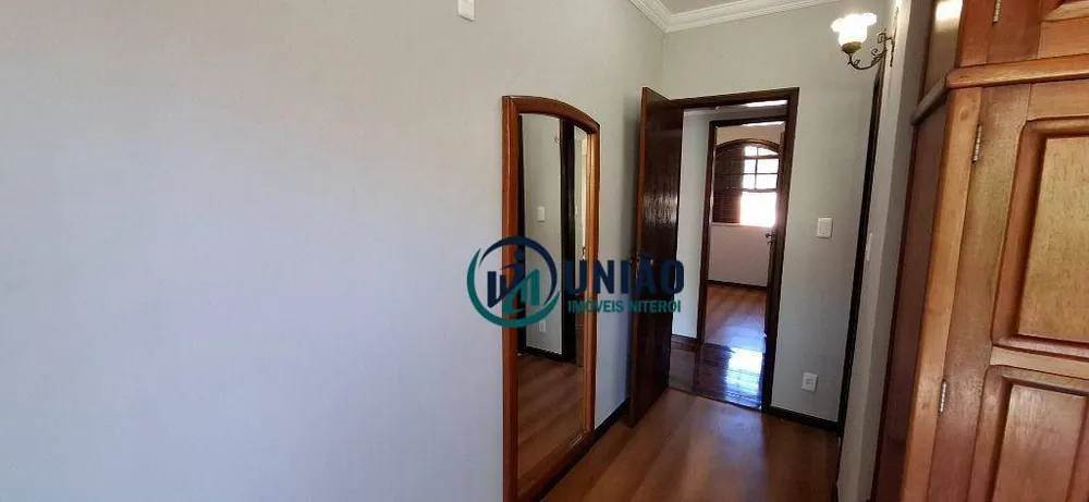 Casa, 4 quartos, 320 m² - Foto 12