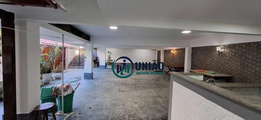Casa, 4 quartos, 320 m² - Foto 17