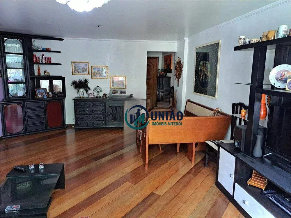 Apartamento, 3 quartos, 155 m² - Foto 1