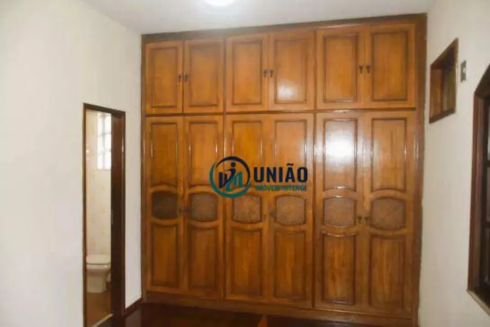 Casa, 5 quartos, 220 m² - Foto 11