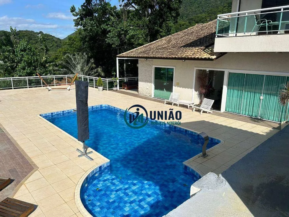 Casa, 6 quartos, 490 m² - Foto 1