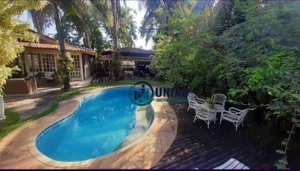Casa, 5 quartos, 270 m² - Foto 10
