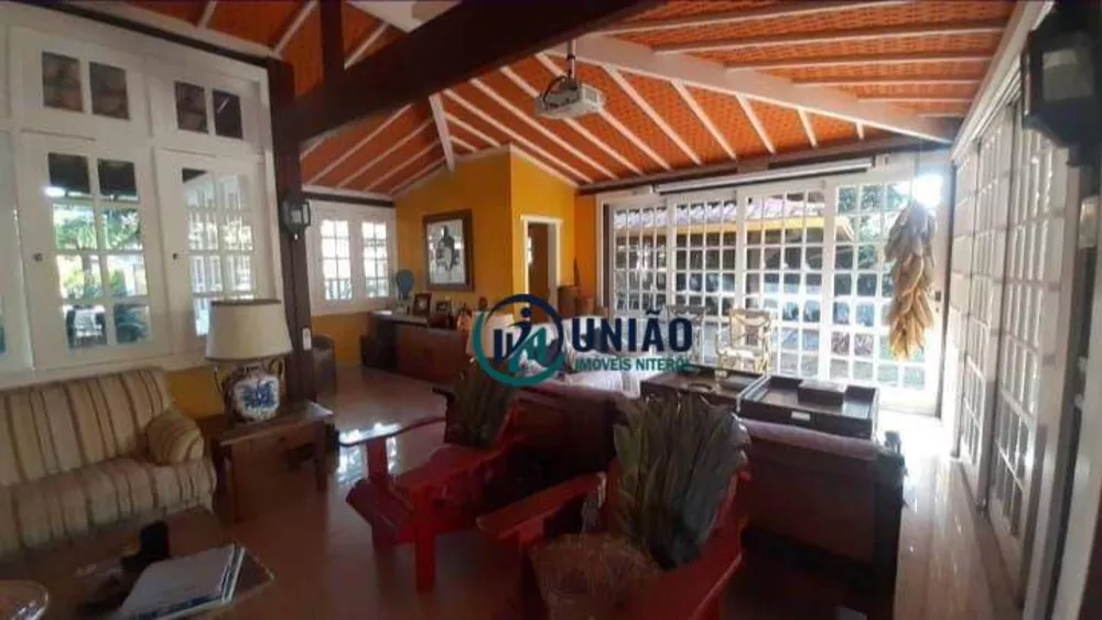 Casa, 5 quartos, 270 m² - Foto 13