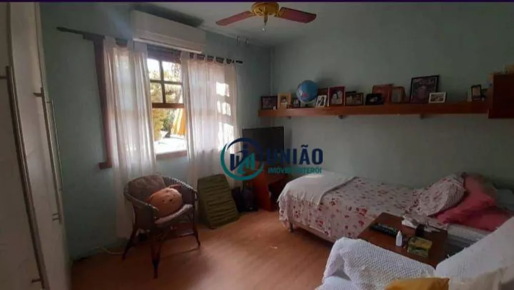 Casa, 5 quartos, 270 m² - Foto 18