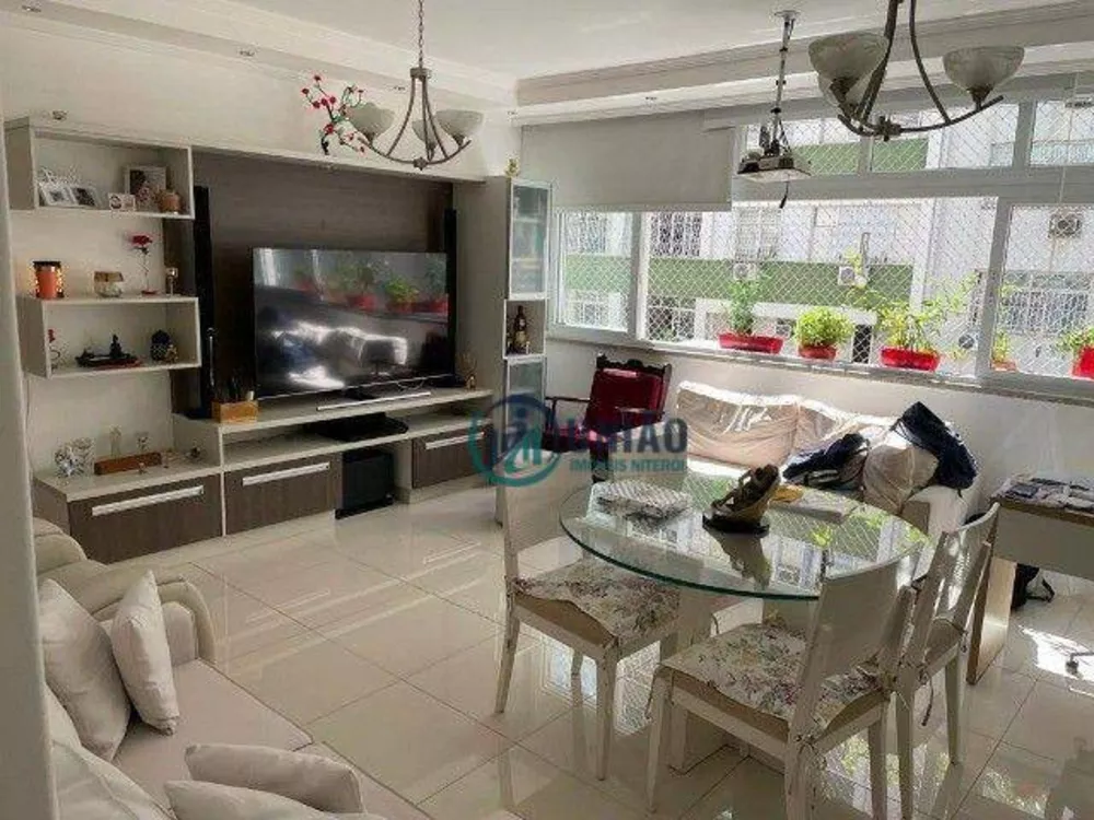 Apartamento à venda com 3 quartos, 120m² - Foto 3