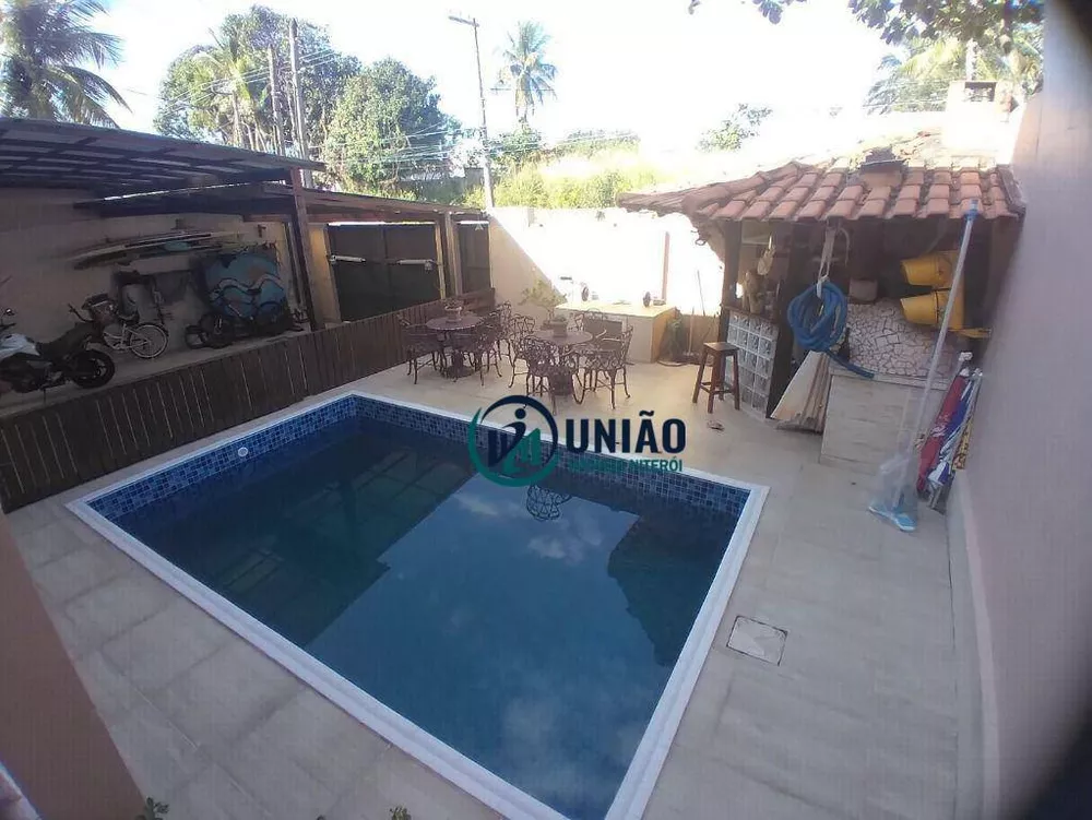 Casa, 5 quartos, 336 m² - Foto 1