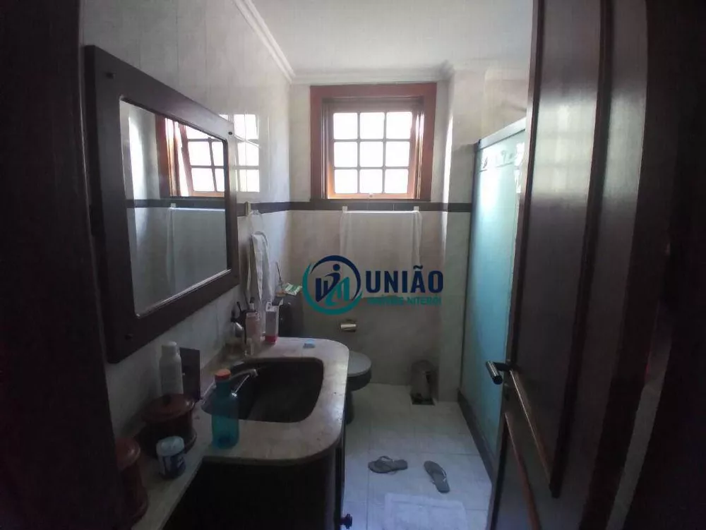 Casa, 5 quartos, 336 m² - Foto 4