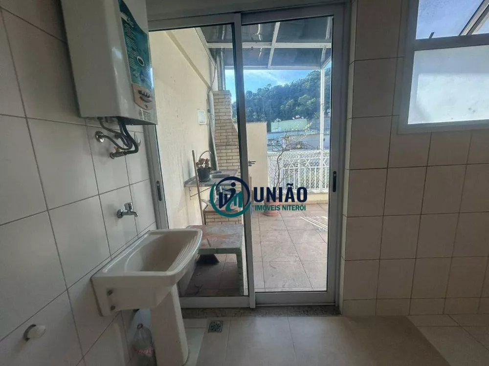 Cobertura, 3 quartos, 216 m² - Foto 7