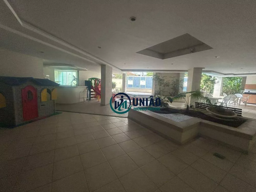 Cobertura, 3 quartos, 216 m² - Foto 4