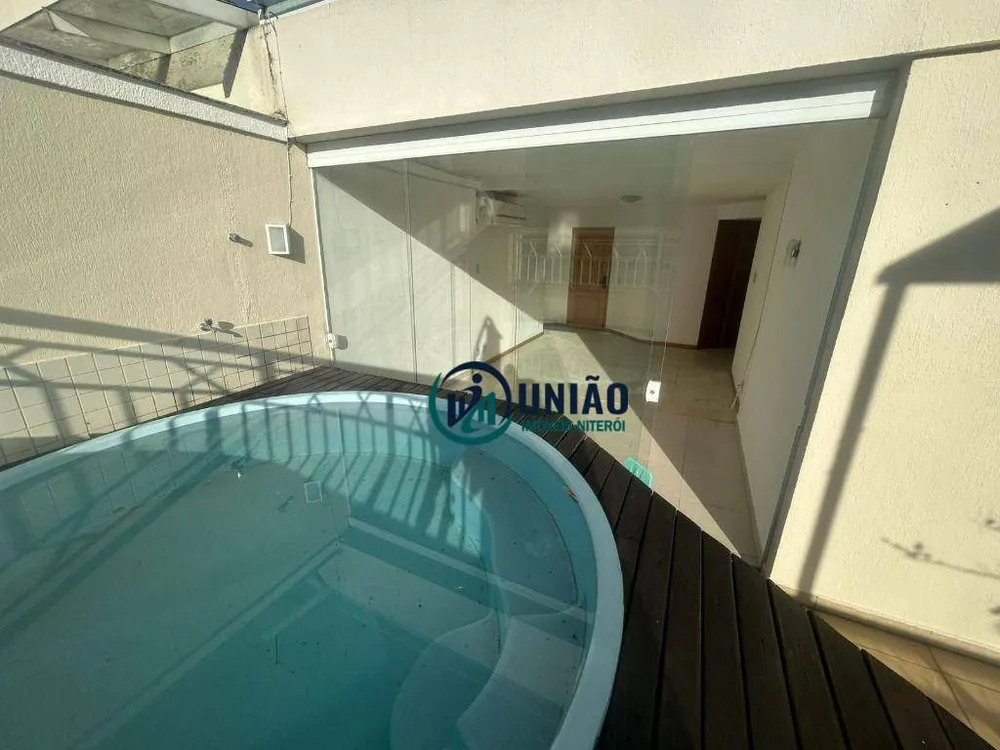 Cobertura, 3 quartos, 216 m² - Foto 14