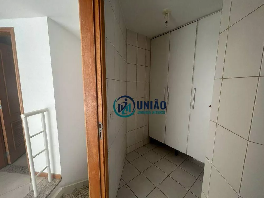 Cobertura, 3 quartos, 216 m² - Foto 10