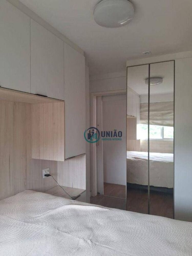 Apartamento à venda com 3 quartos, 71m² - Foto 4
