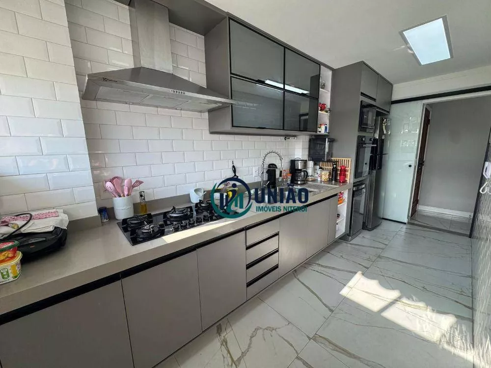 Cobertura, 3 quartos, 205 m² - Foto 15