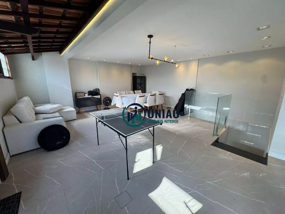 Cobertura, 3 quartos, 205 m² - Foto 9