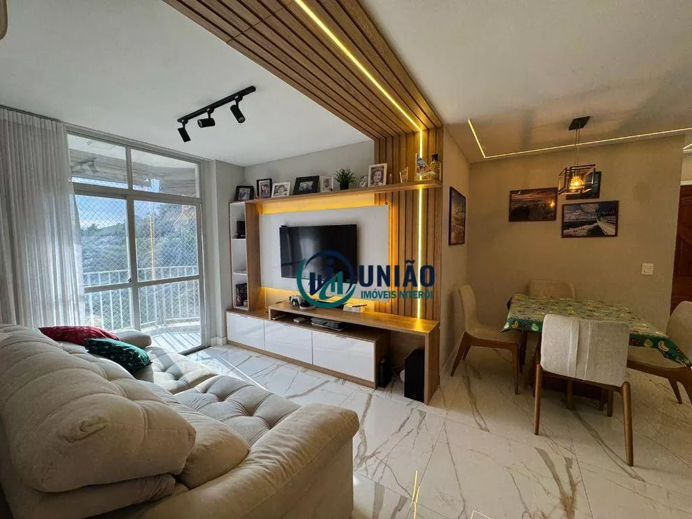 Cobertura, 3 quartos, 205 m² - Foto 2