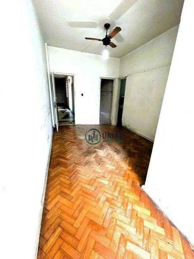 Apartamento à venda com 1 quarto, 55m² - Foto 1