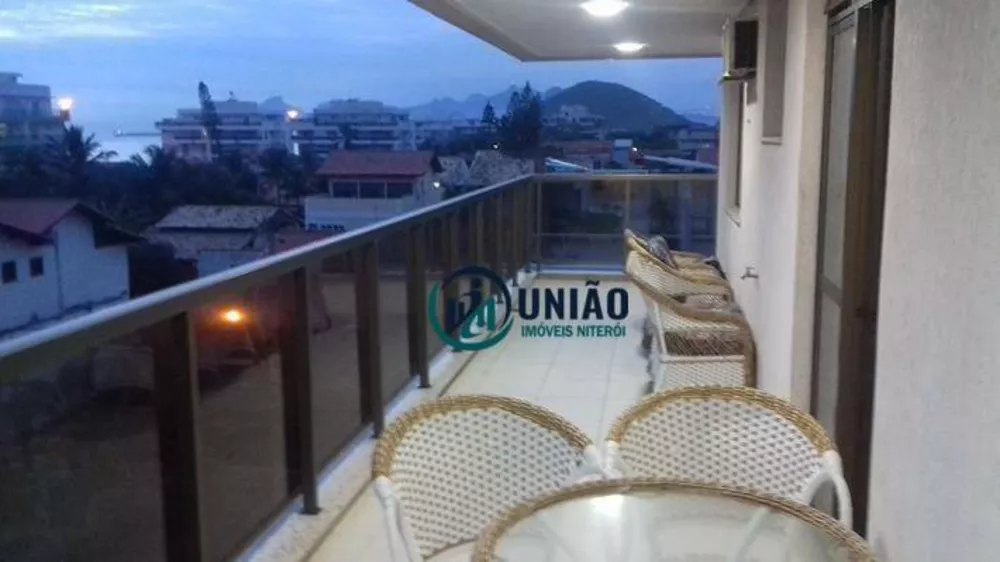 Cobertura, 3 quartos, 230 m² - Foto 4