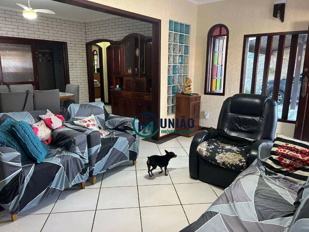 Casa, 3 quartos, 248 m² - Foto 24