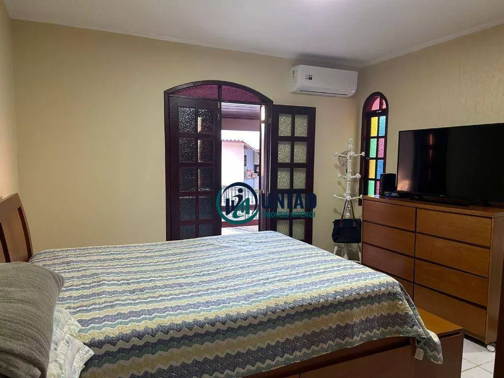 Casa, 3 quartos, 248 m² - Foto 41