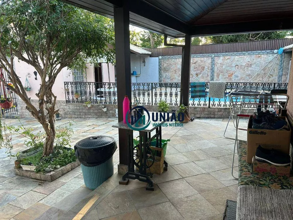 Casa, 3 quartos, 248 m² - Foto 60