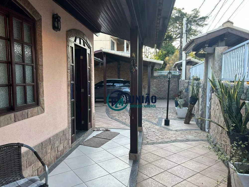 Casa, 3 quartos, 248 m² - Foto 62