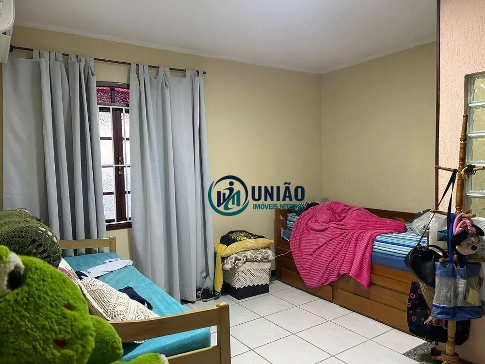 Casa, 3 quartos, 248 m² - Foto 45