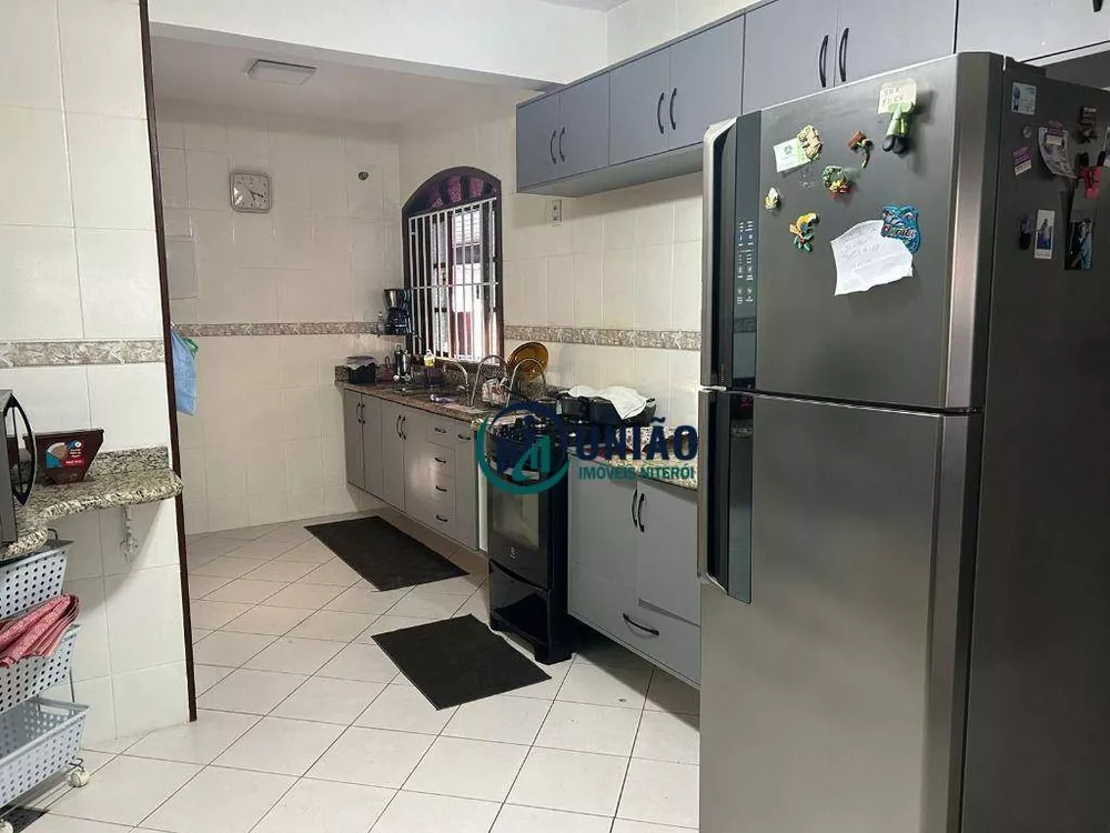 Casa, 3 quartos, 248 m² - Foto 42