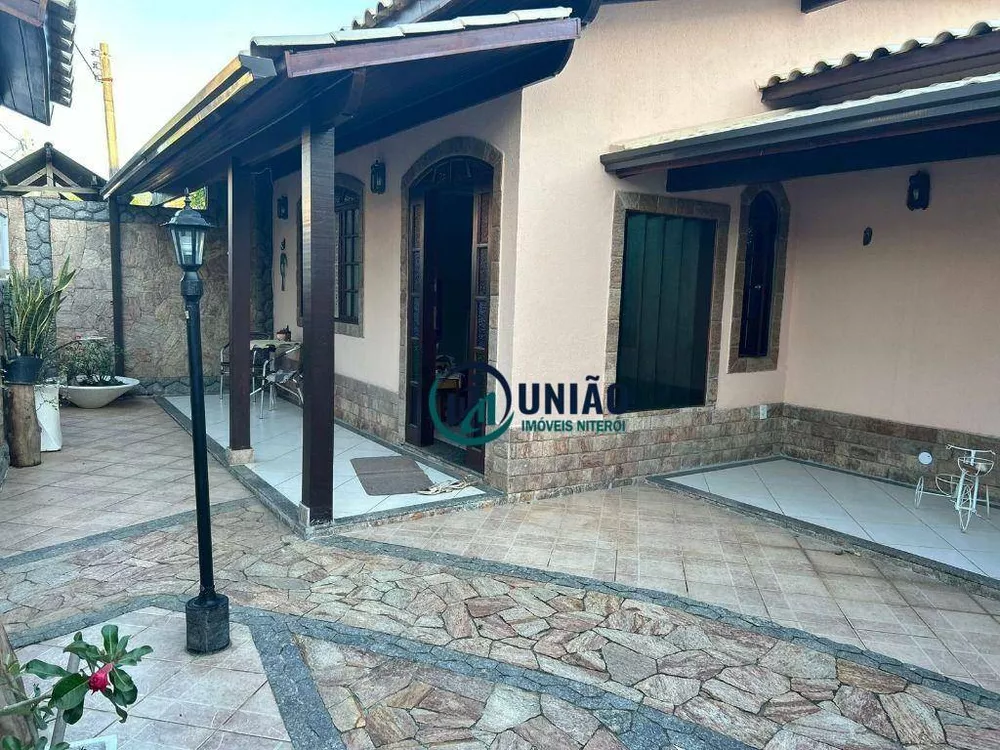 Casa, 3 quartos, 248 m² - Foto 29
