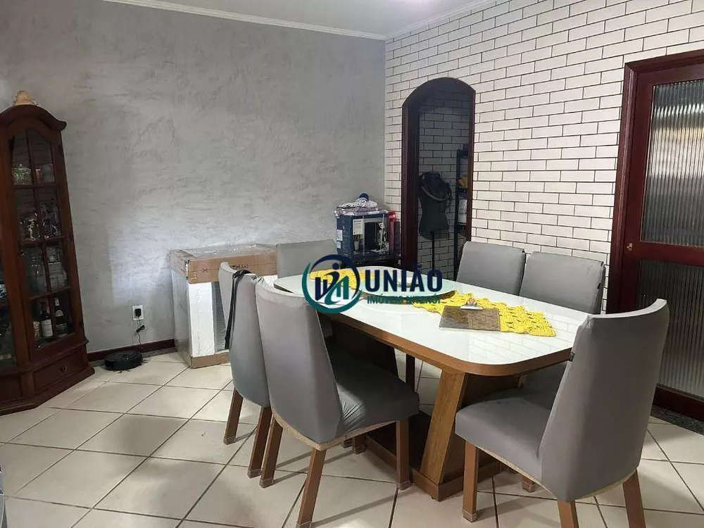 Casa, 3 quartos, 248 m² - Foto 18