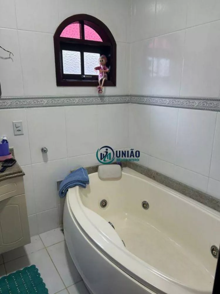 Casa, 3 quartos, 248 m² - Foto 26