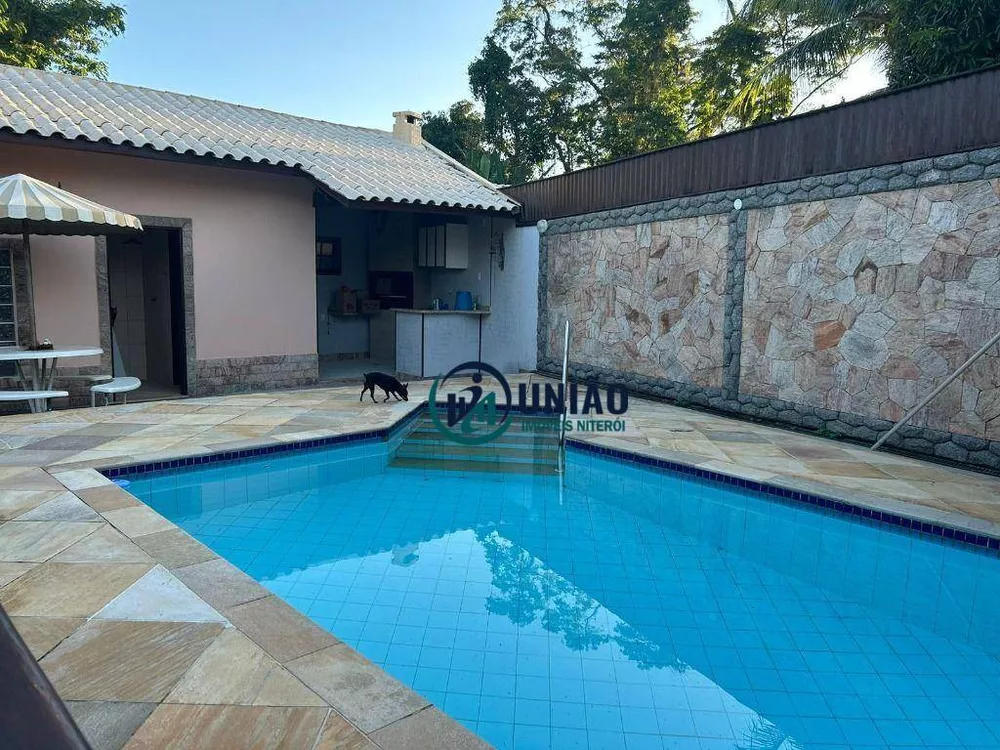 Casa, 3 quartos, 248 m² - Foto 51