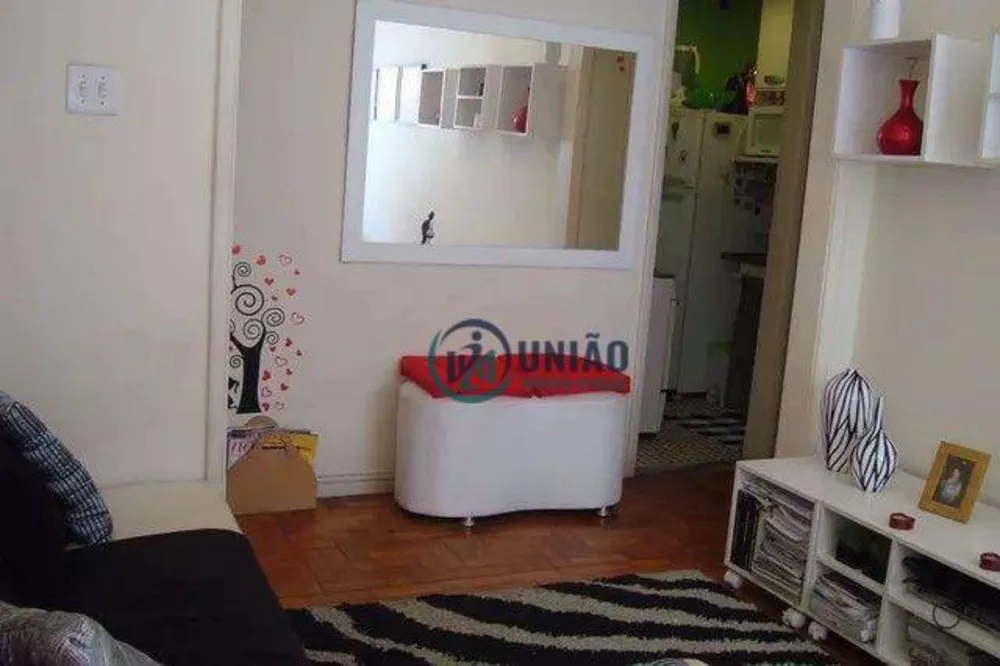 Apartamento à venda com 1 quarto, 48m² - Foto 3