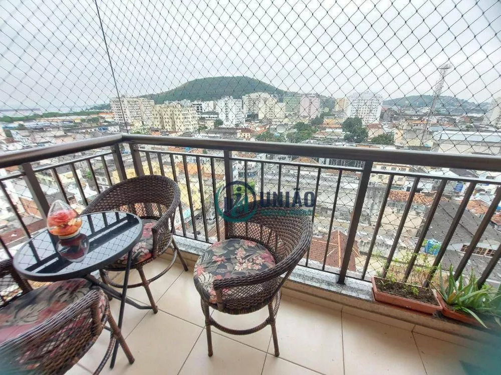 Apartamento à venda com 3 quartos, 75m² - Foto 1