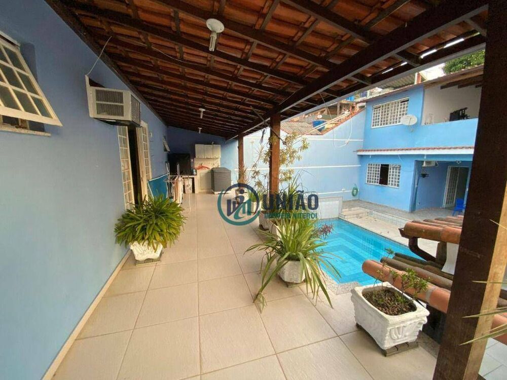 Casa, 3 quartos, 339 m² - Foto 2