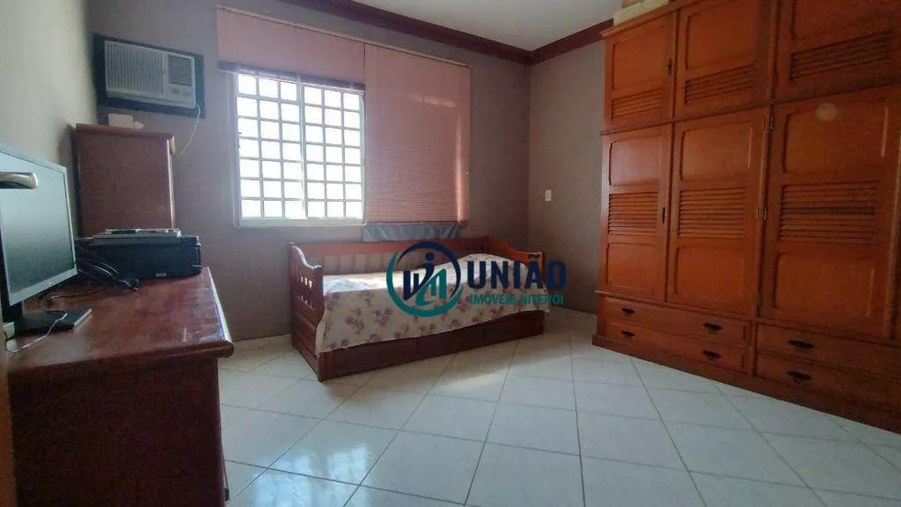 Casa, 3 quartos, 339 m² - Foto 29