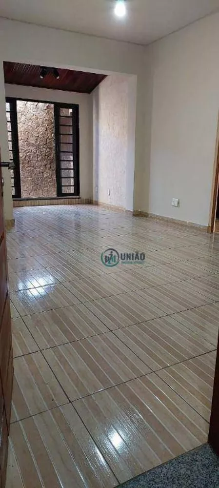 Apartamento à venda com 2 quartos, 78m² - Foto 5