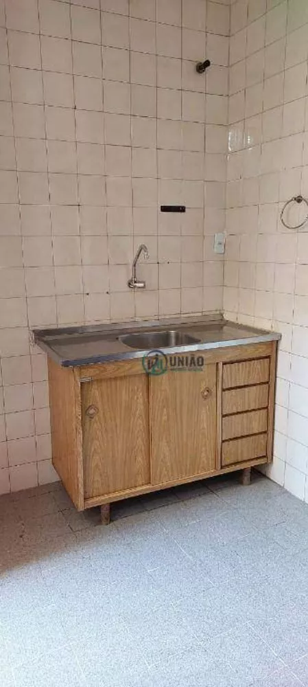 Apartamento à venda com 2 quartos, 78m² - Foto 10