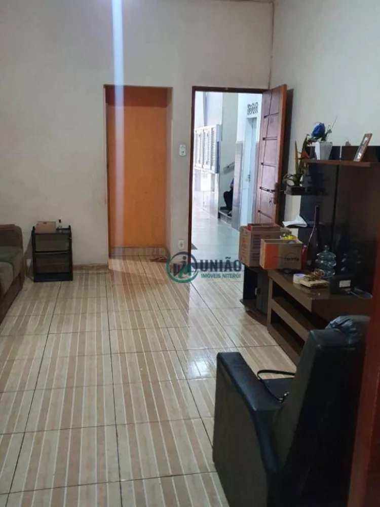 Apartamento à venda com 2 quartos, 78m² - Foto 2