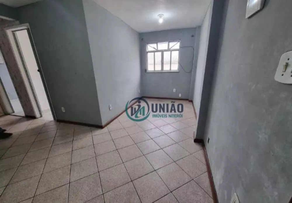 Apartamento à venda com 2 quartos, 46m² - Foto 1