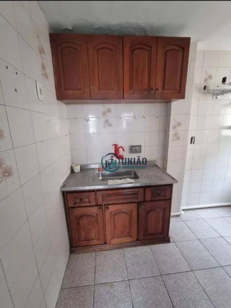 Apartamento à venda com 2 quartos, 46m² - Foto 2