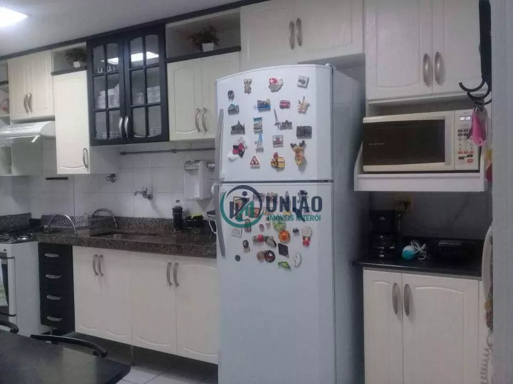 Apartamento à venda com 3 quartos, 95m² - Foto 6