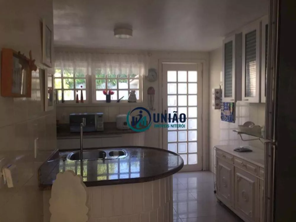 Casa, 4 quartos, 220 m² - Foto 15