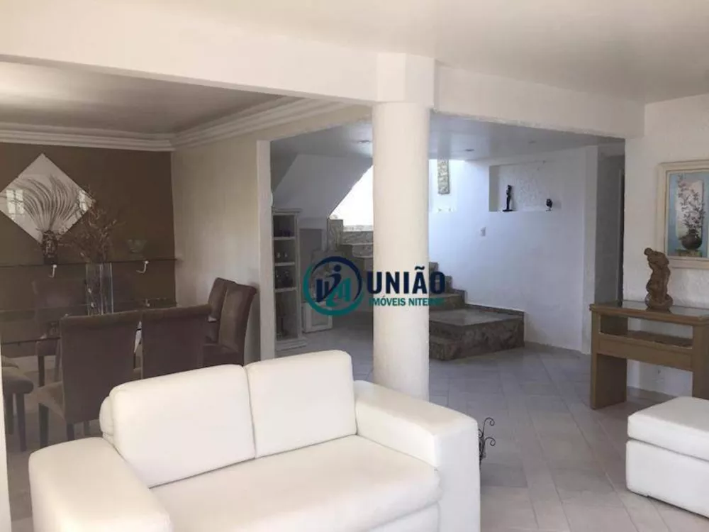 Casa, 4 quartos, 220 m² - Foto 4