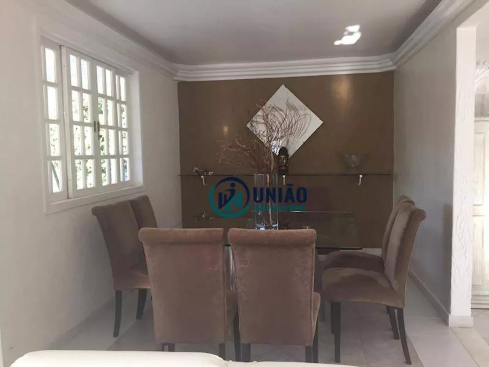Casa, 4 quartos, 220 m² - Foto 5