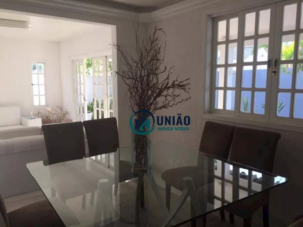 Casa, 4 quartos, 220 m² - Foto 6